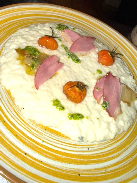 Risotto Gorgonzola, Enten Carpaccio und Birne